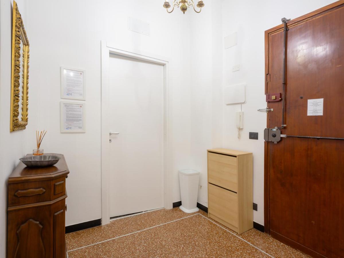 La Casetta Arancione Genoa Bagian luar foto